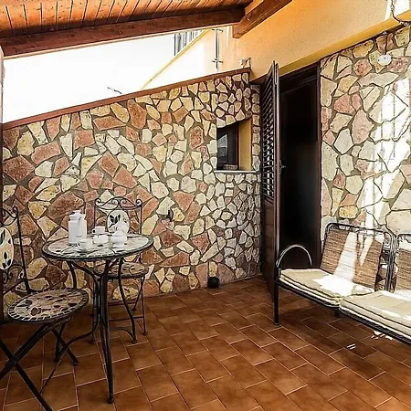 Marina D'aspra בגרייה