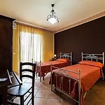 Bed and breakfast Marina D'aspra 4*