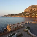 Marina D'aspra Bed and breakfast
