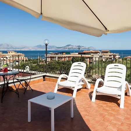 Marina D'aspra Bed and breakfast 4*