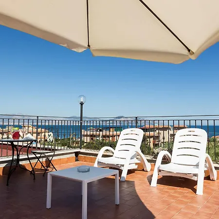 Couette-café Marina D'aspra 2*
