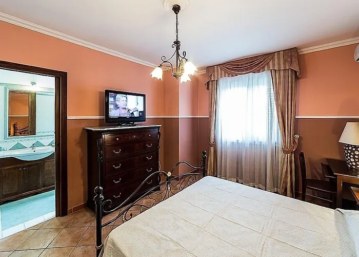 Bed and Breakfast Marina D'aspra 4*