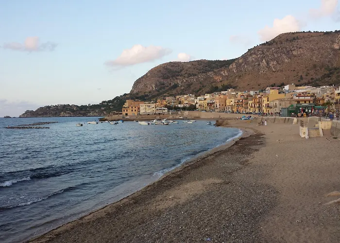 Marina D'aspra Bed and Breakfast 4*