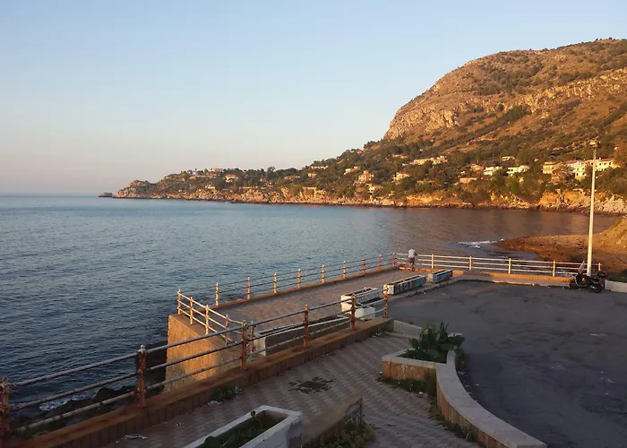 Marina D'aspra Bed and Breakfast