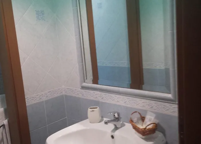 Marina D'aspra Bed and Breakfast